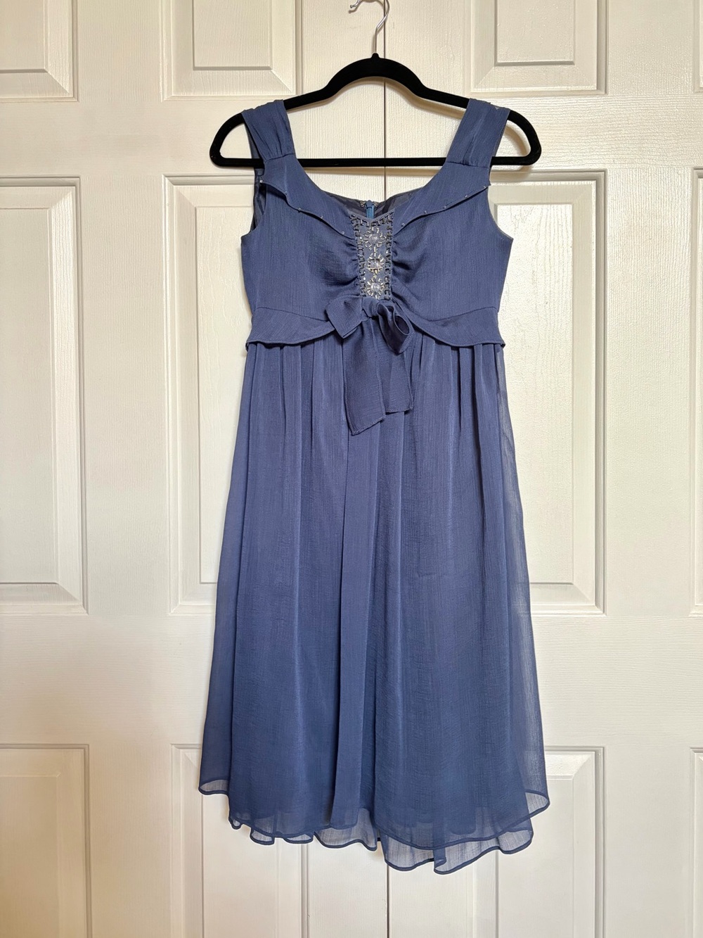 Sleeveless Dusty Blue Midi Dress with Front Bow and Beaded Detail